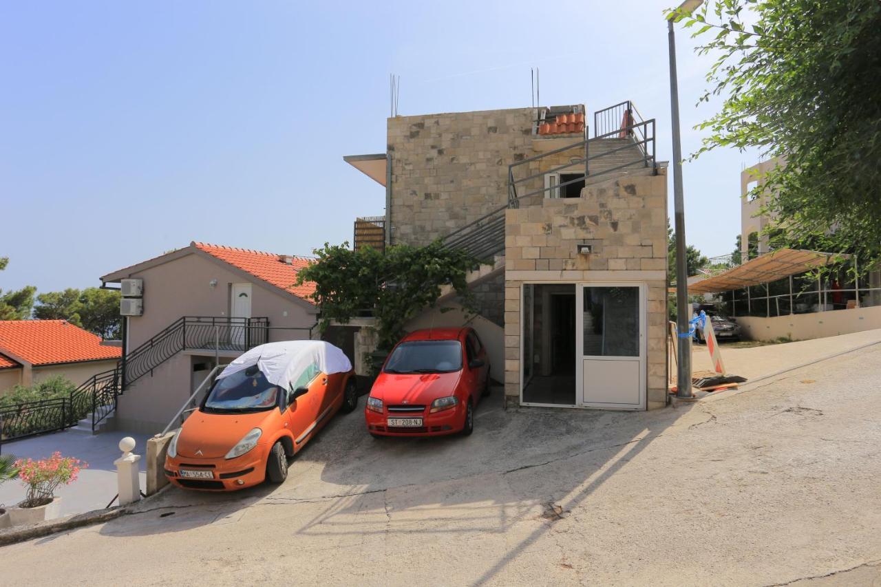 Apartments With A Parking Space Brela, Makarska - 789 Exterior photo